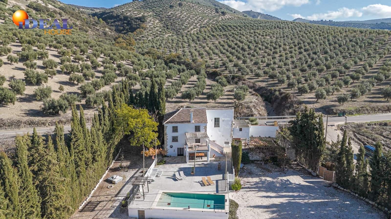 5 quarto Moradia para venda em Montefrio com piscina - 345 000 € (Ref: 9472936)