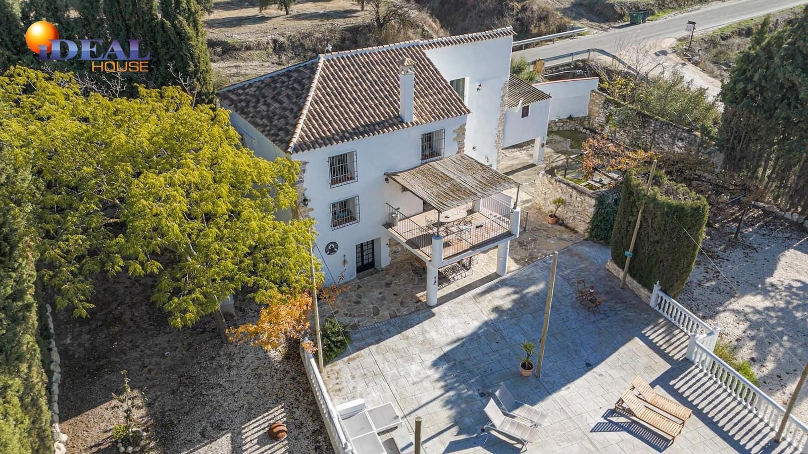 5 quarto Moradia para venda em Montefrio com piscina - 345 000 € (Ref: 9472936)