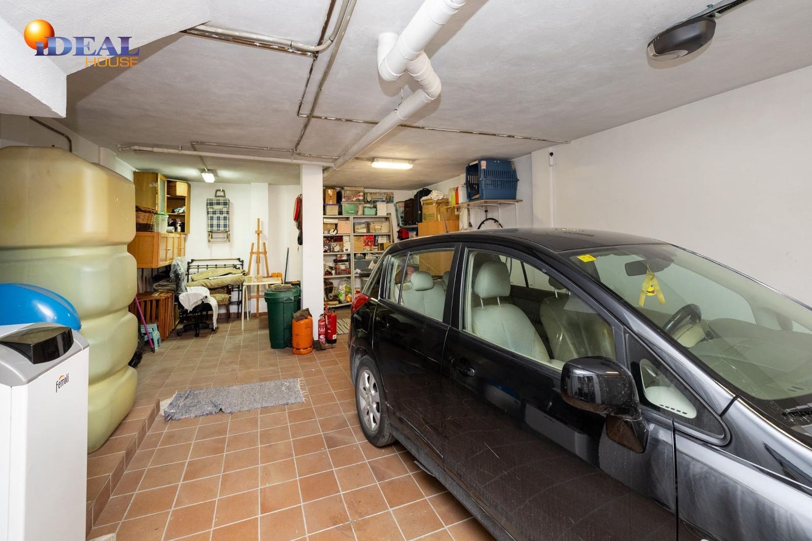 4 makuuhuone Rivitalo myytävänä paikassa Ogijares mukana 
autotalli - 290 000 € (Ref: 9472937)