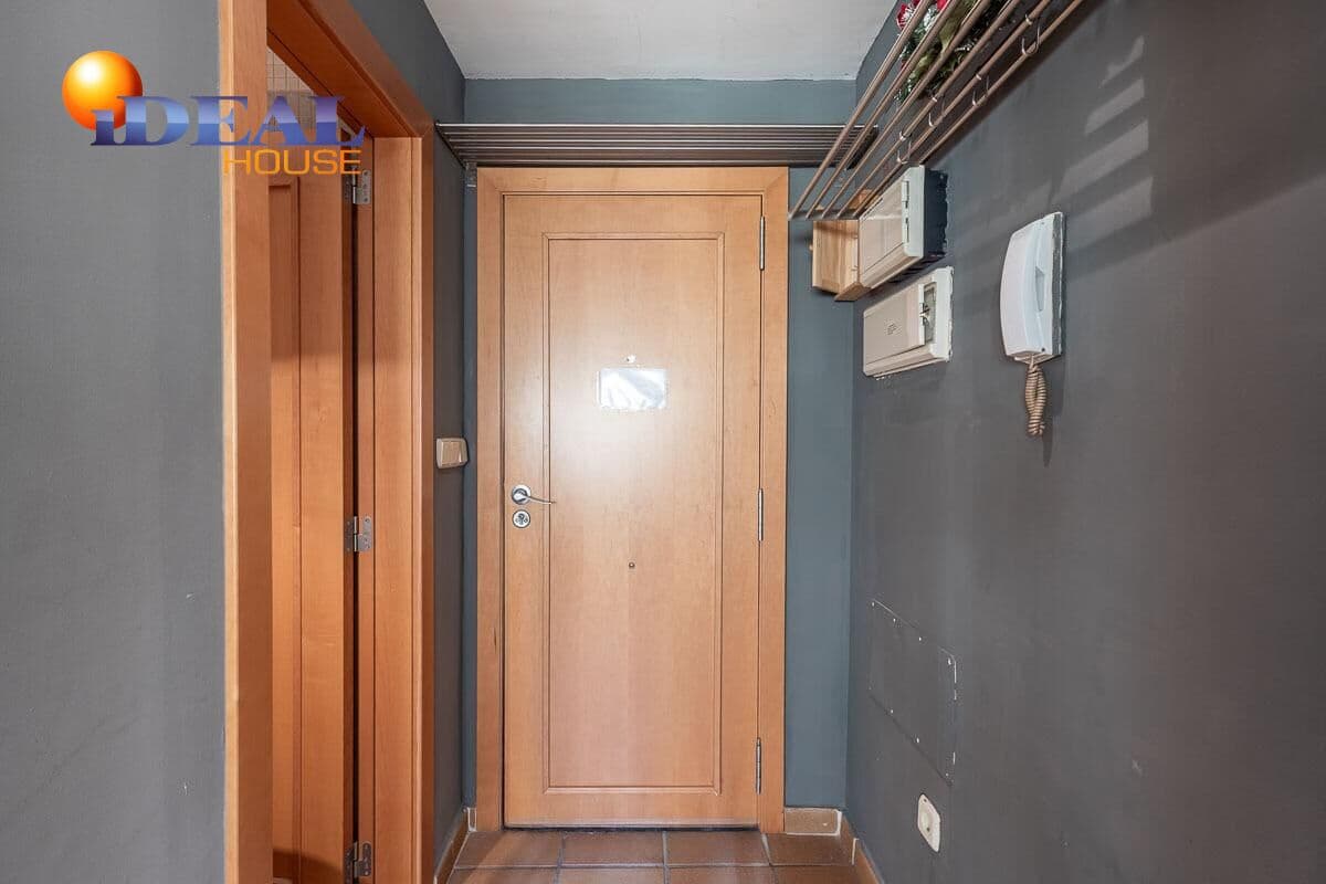 Flat for sale in Monachil with pool - € 119,000 (Ref: 9472939)