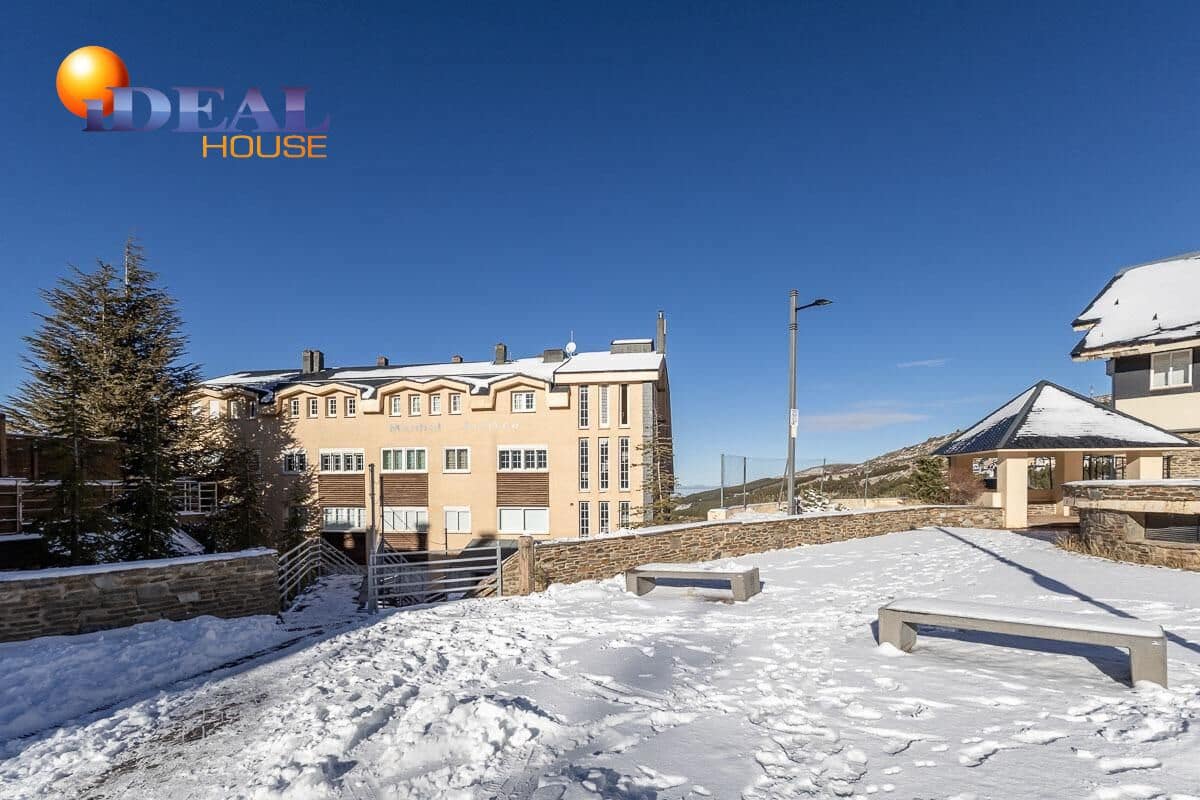 Flat for sale in Monachil with pool - € 119,000 (Ref: 9472939)