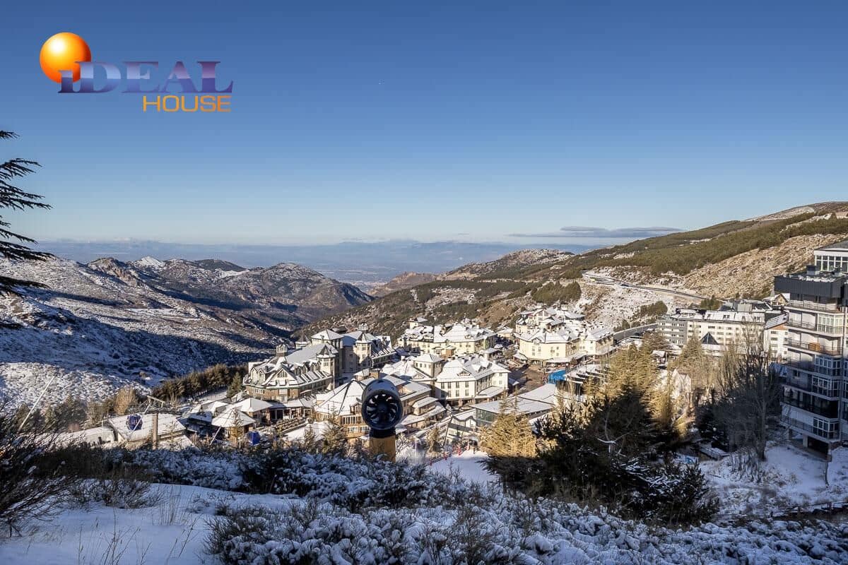 Flat for sale in Monachil with pool - € 119,000 (Ref: 9472939)