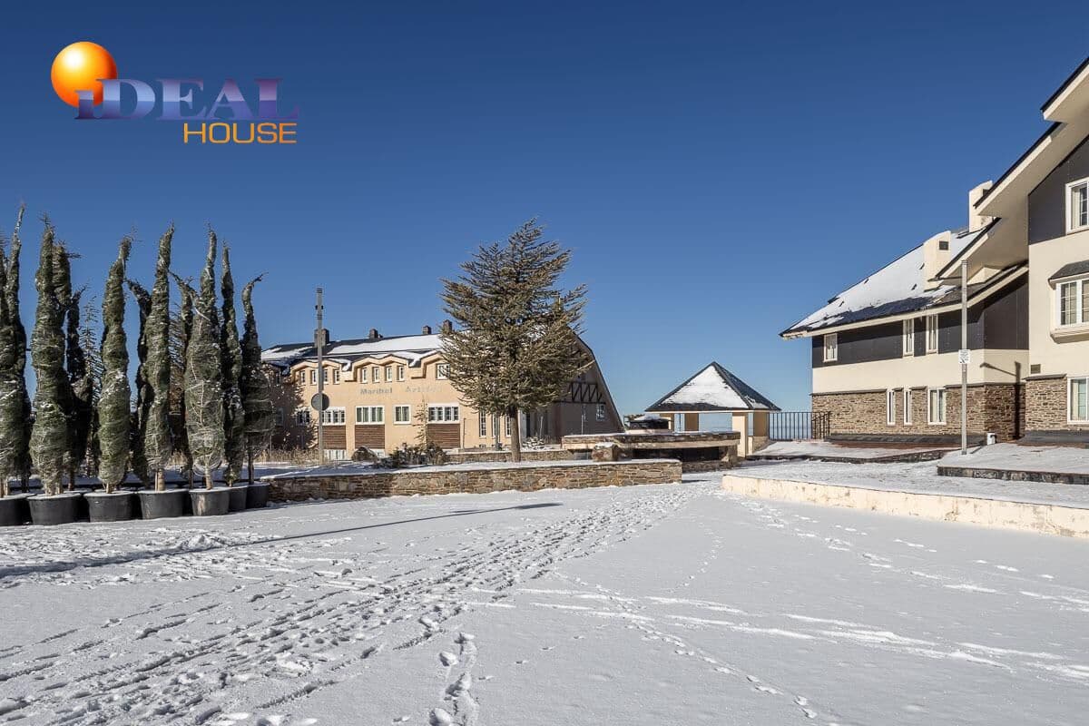 Flat for sale in Monachil with pool - € 119,000 (Ref: 9472939)