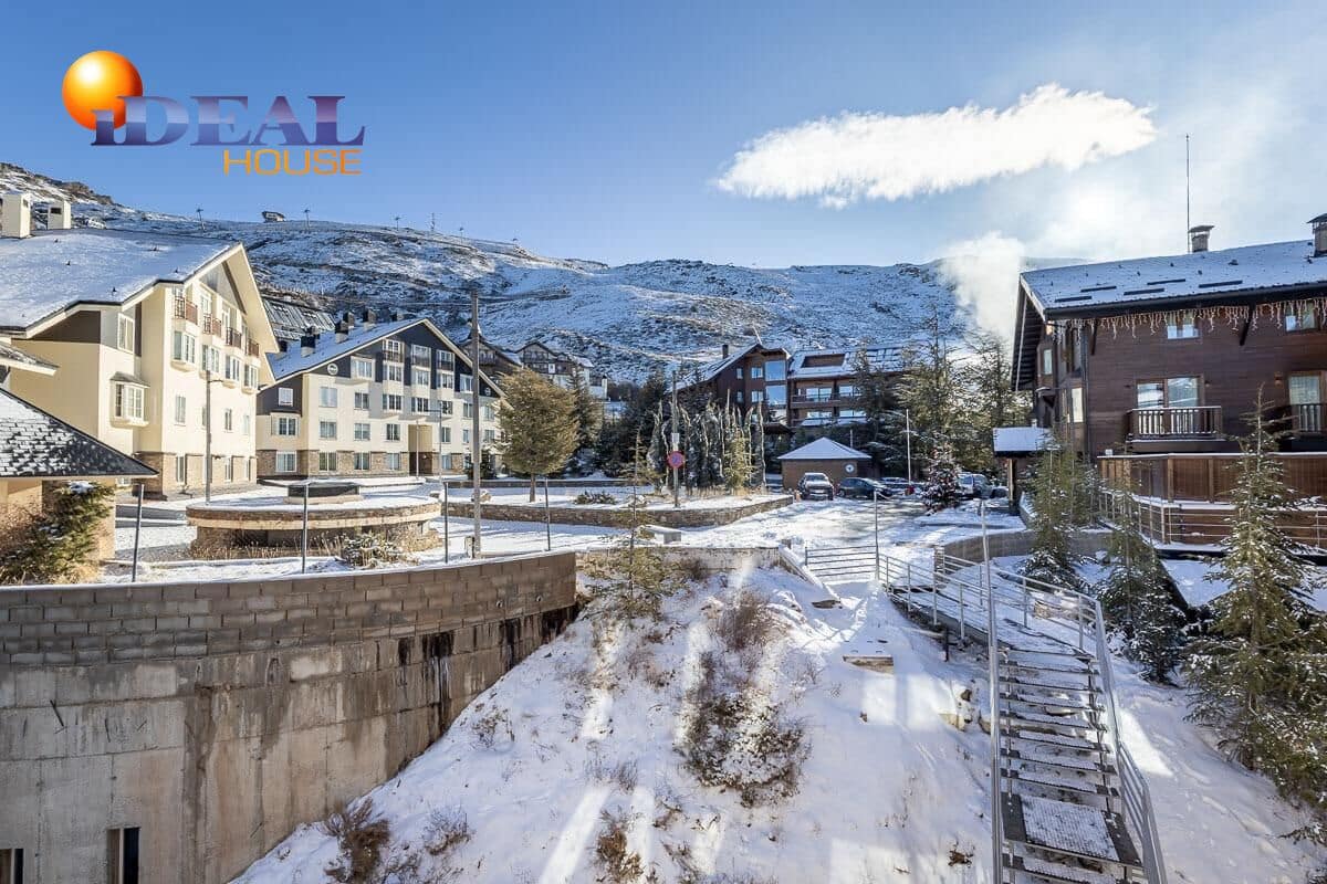 Flat for sale in Monachil with pool - € 119,000 (Ref: 9472939)