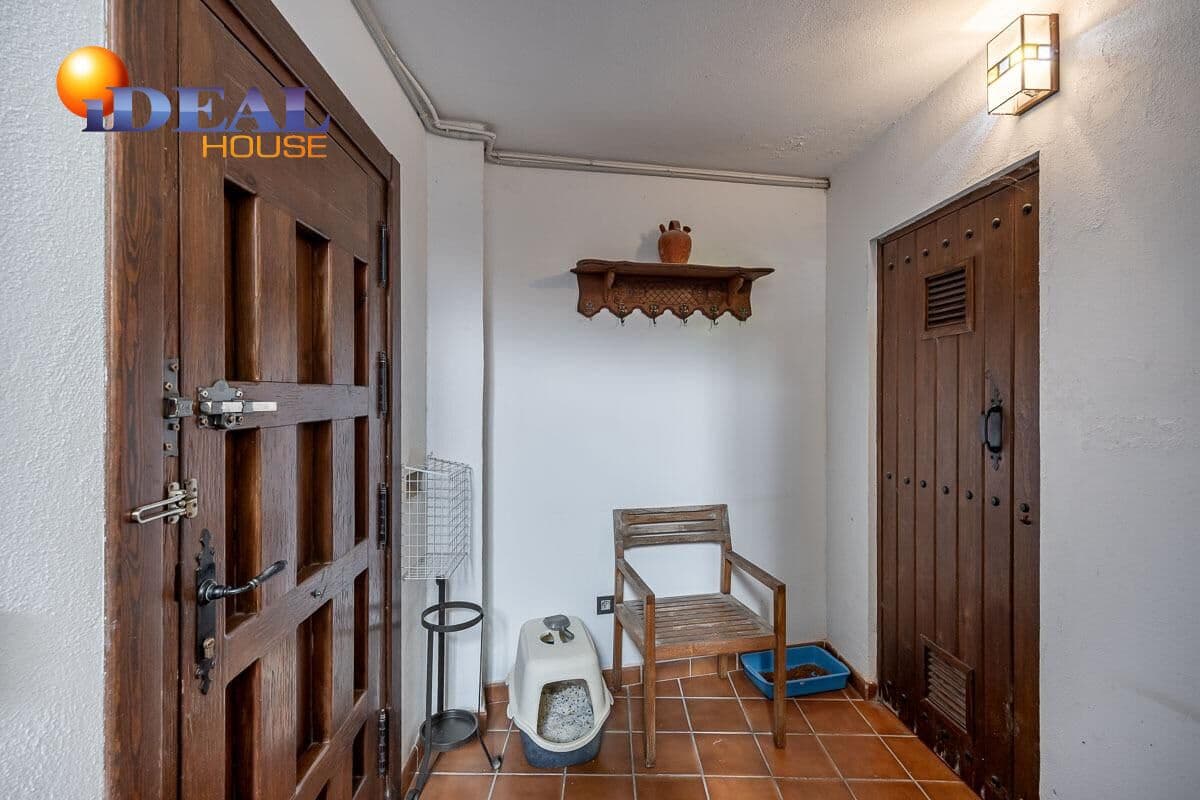 7 chambre Maison de Ville à vendre à Grenade ville avec piscine garage - 1 600 000 € (Ref: 9472940)