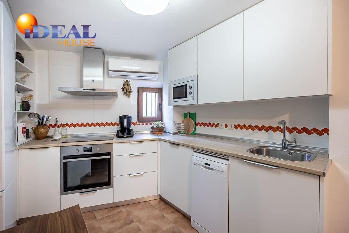 7 chambre Maison de Ville à vendre à Grenade ville avec piscine garage - 1 600 000 € (Ref: 9472940)