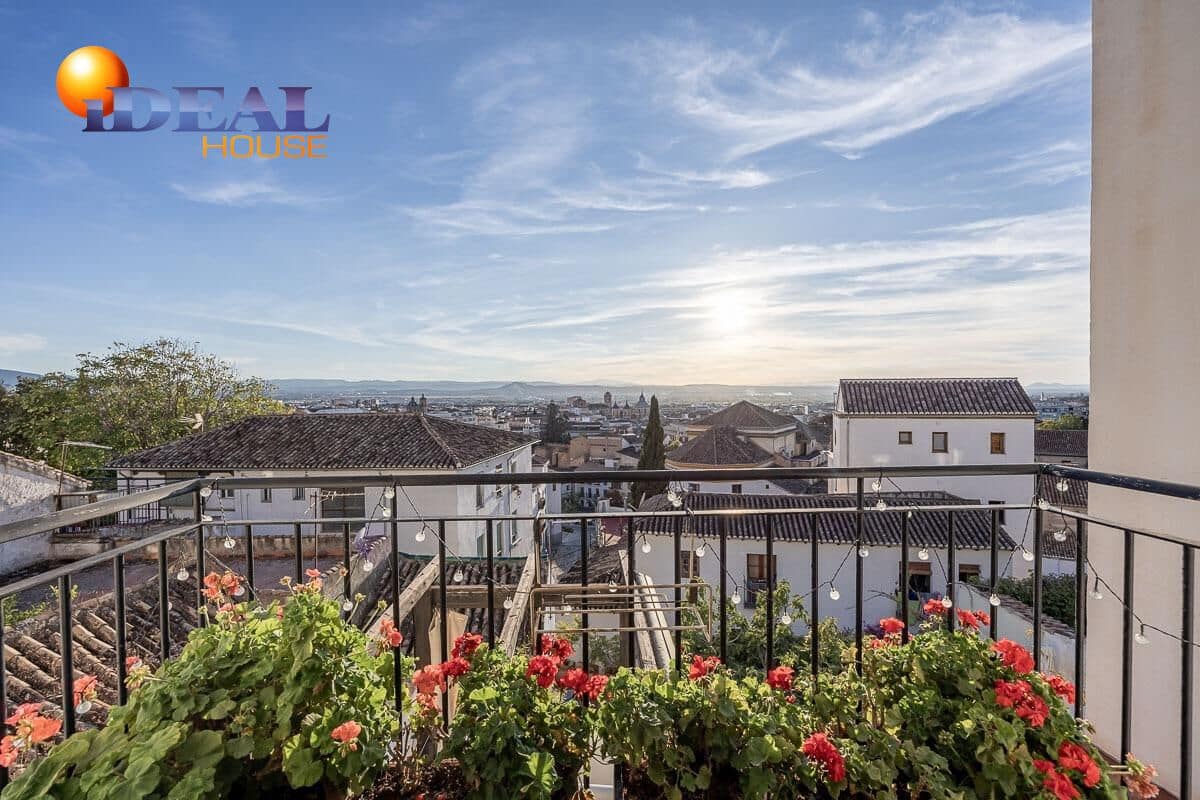 7 chambre Maison de Ville à vendre à Grenade ville avec piscine garage - 1 600 000 € (Ref: 9472940)