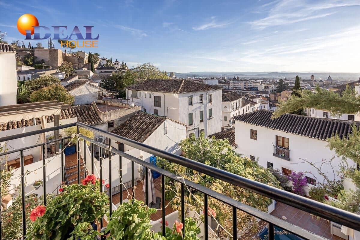 7 chambre Maison de Ville à vendre à Grenade ville avec piscine garage - 1 600 000 € (Ref: 9472940)