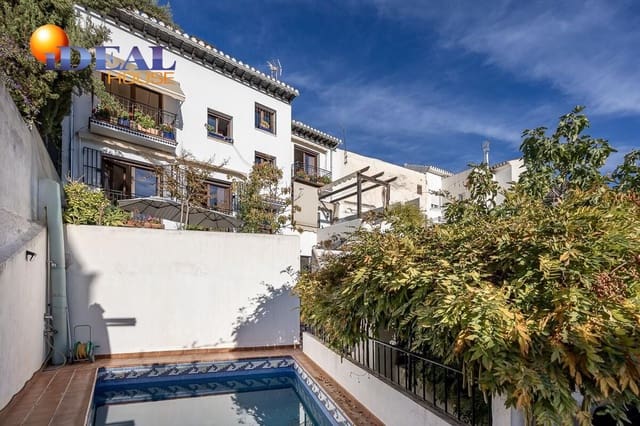 7 chambre Maison de Ville à vendre à Grenade ville avec piscine garage - 1 600 000 € (Ref: 9472940)