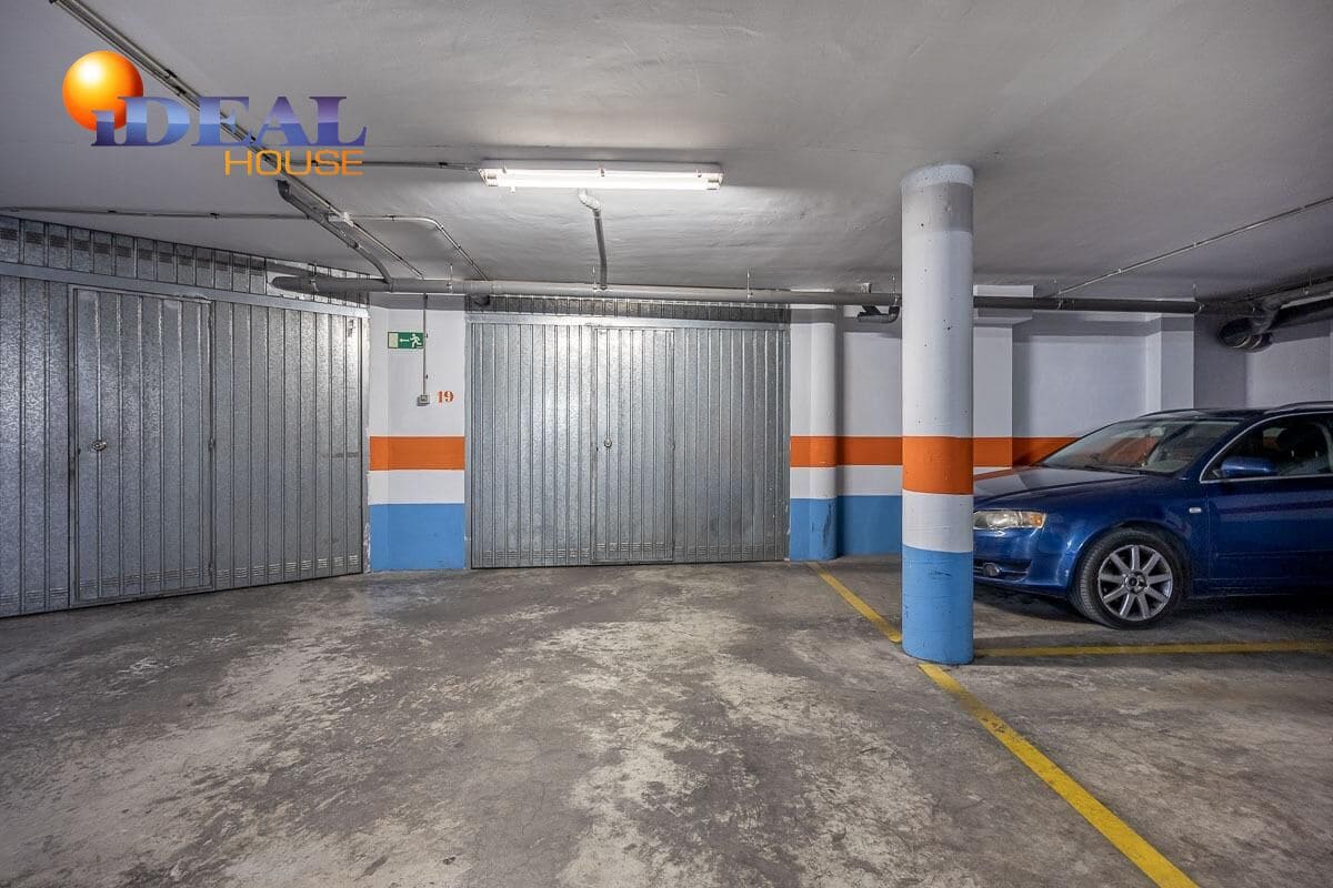 7 chambre Maison de Ville à vendre à Grenade ville avec piscine garage - 1 600 000 € (Ref: 9472940)