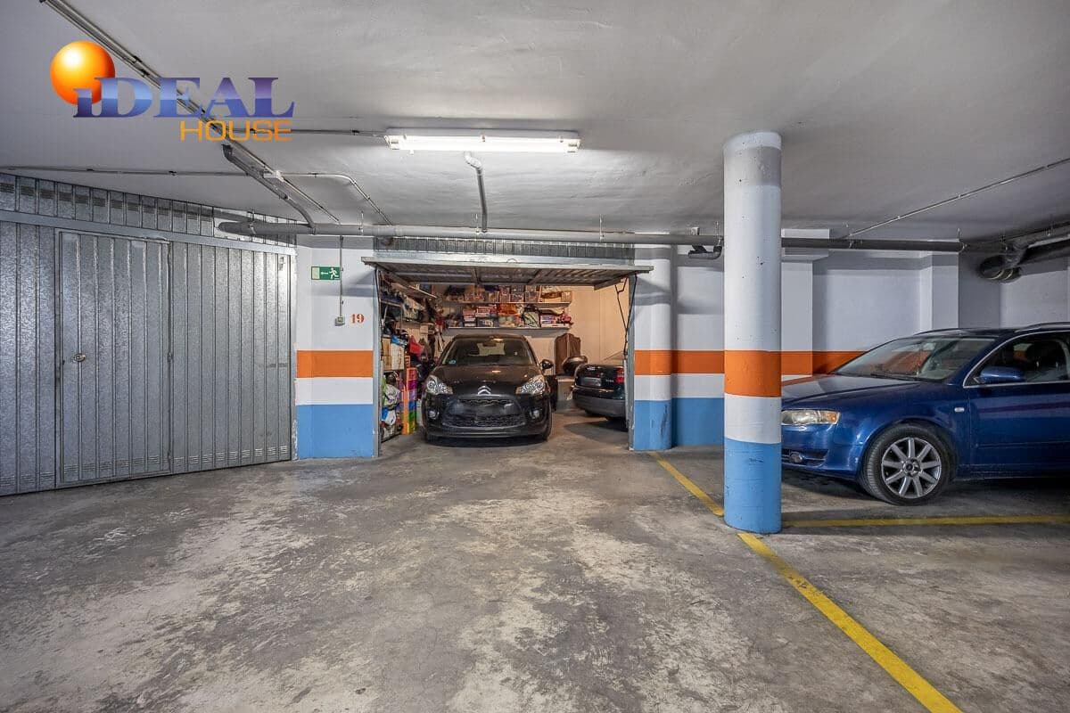 7 chambre Maison de Ville à vendre à Grenade ville avec piscine garage - 1 600 000 € (Ref: 9472940)