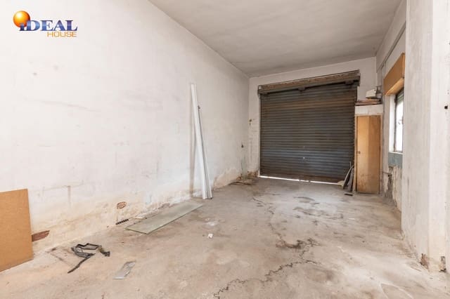 Commercieel te koop in Santa Fe met garage - € 99.900 (Ref: 9474158)