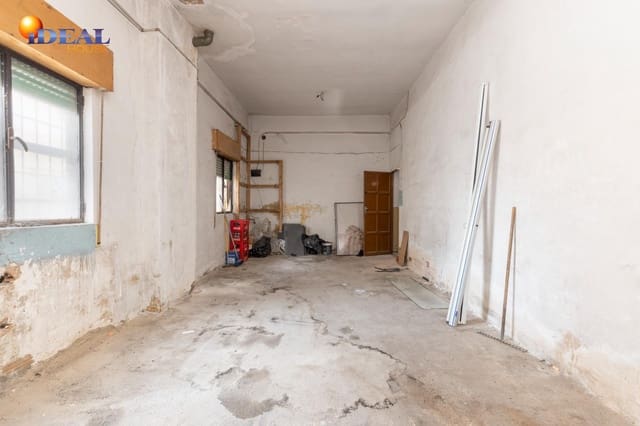 Commercieel te koop in Santa Fe met garage - € 99.900 (Ref: 9474158)