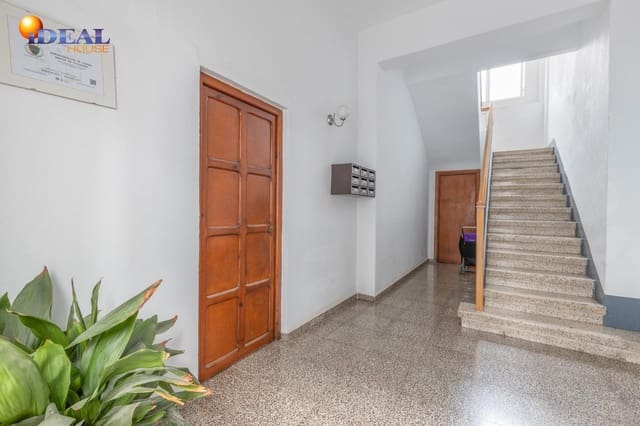 Commercieel te koop in Santa Fe met garage - € 99.900 (Ref: 9474158)