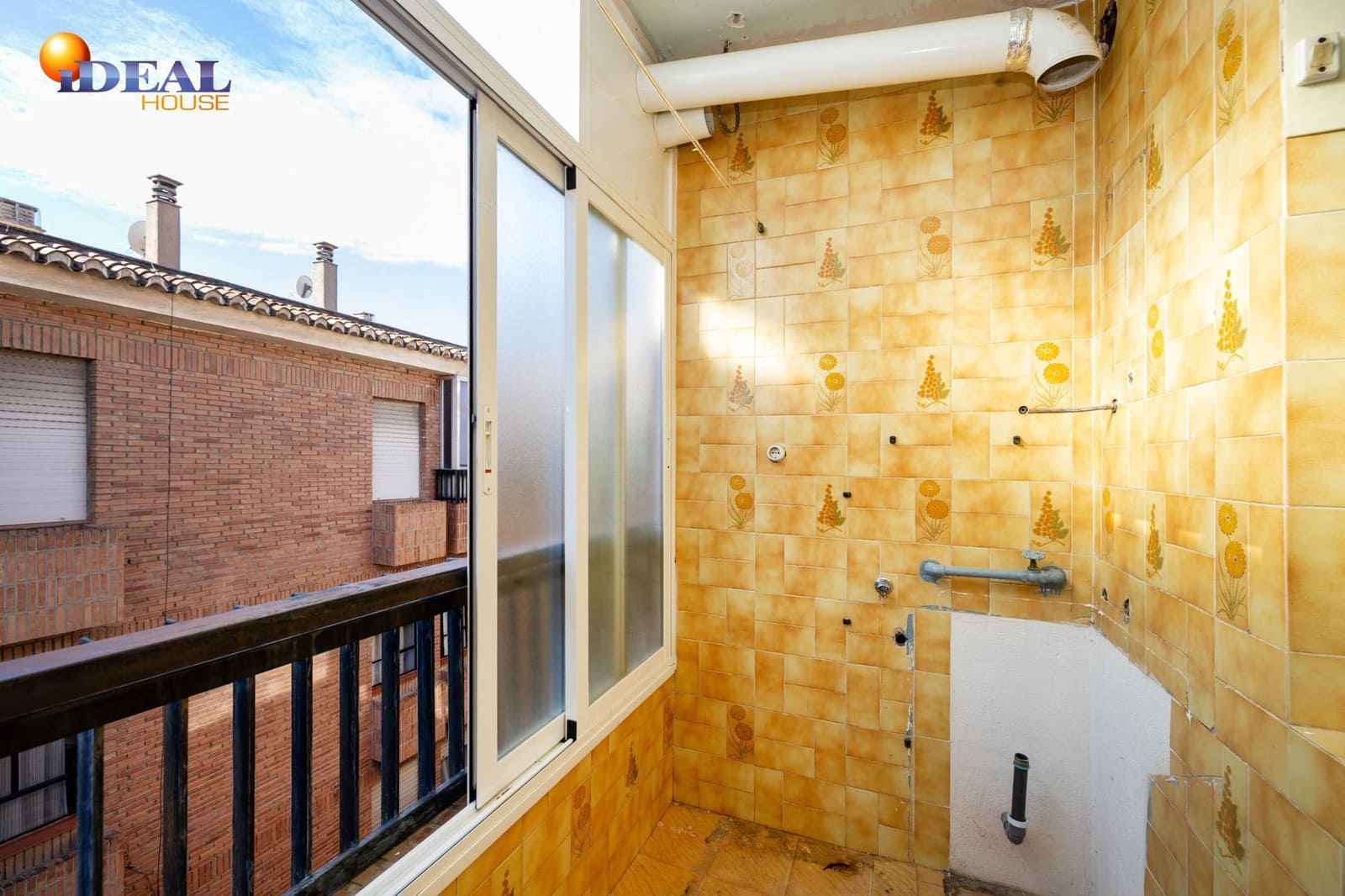 3 bedroom Flat for sale in Granada city - € 244,000 (Ref: 9474162)