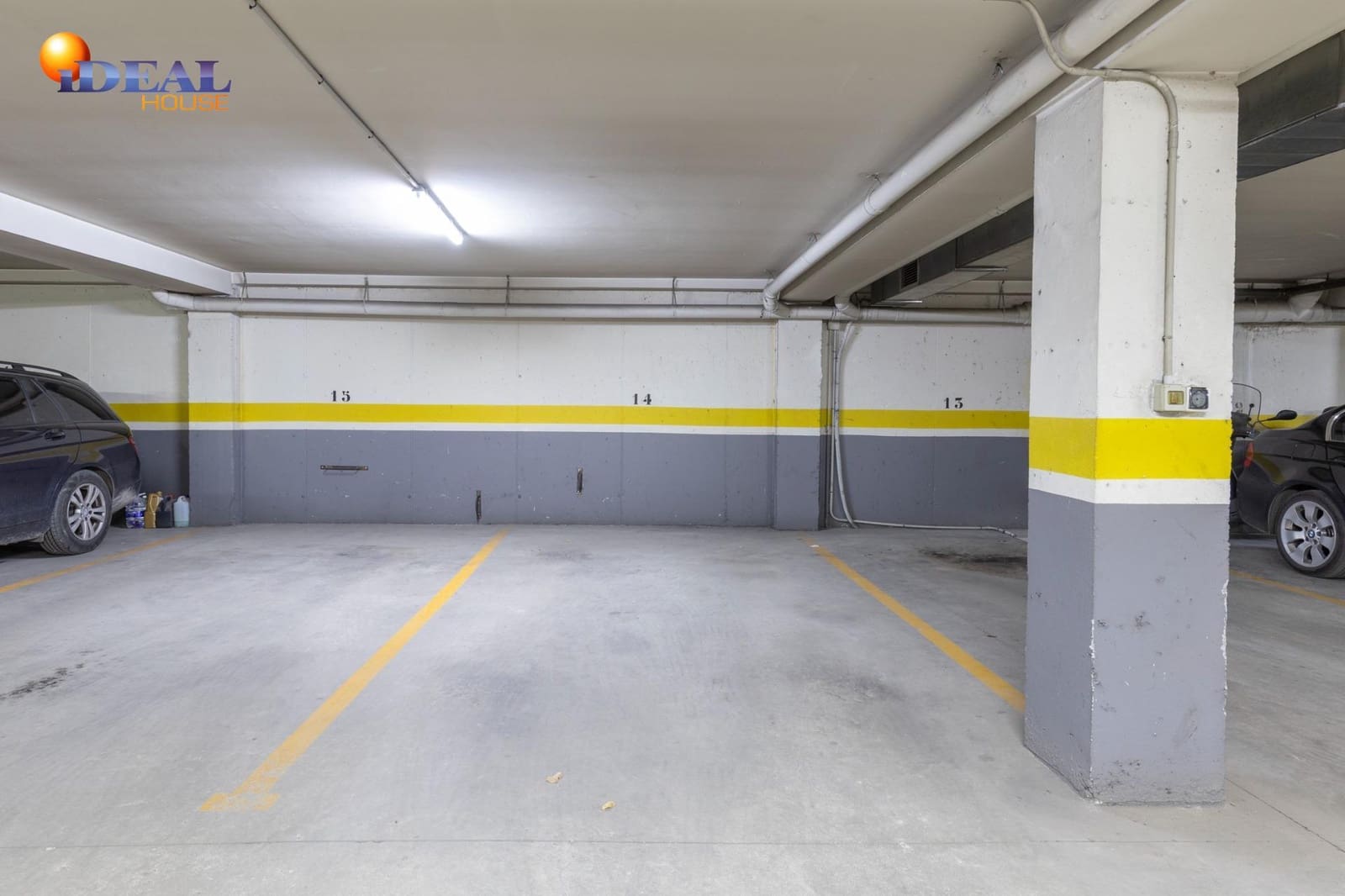 Garage for sale in Santa Fe - € 14,900 (Ref: 9474885)