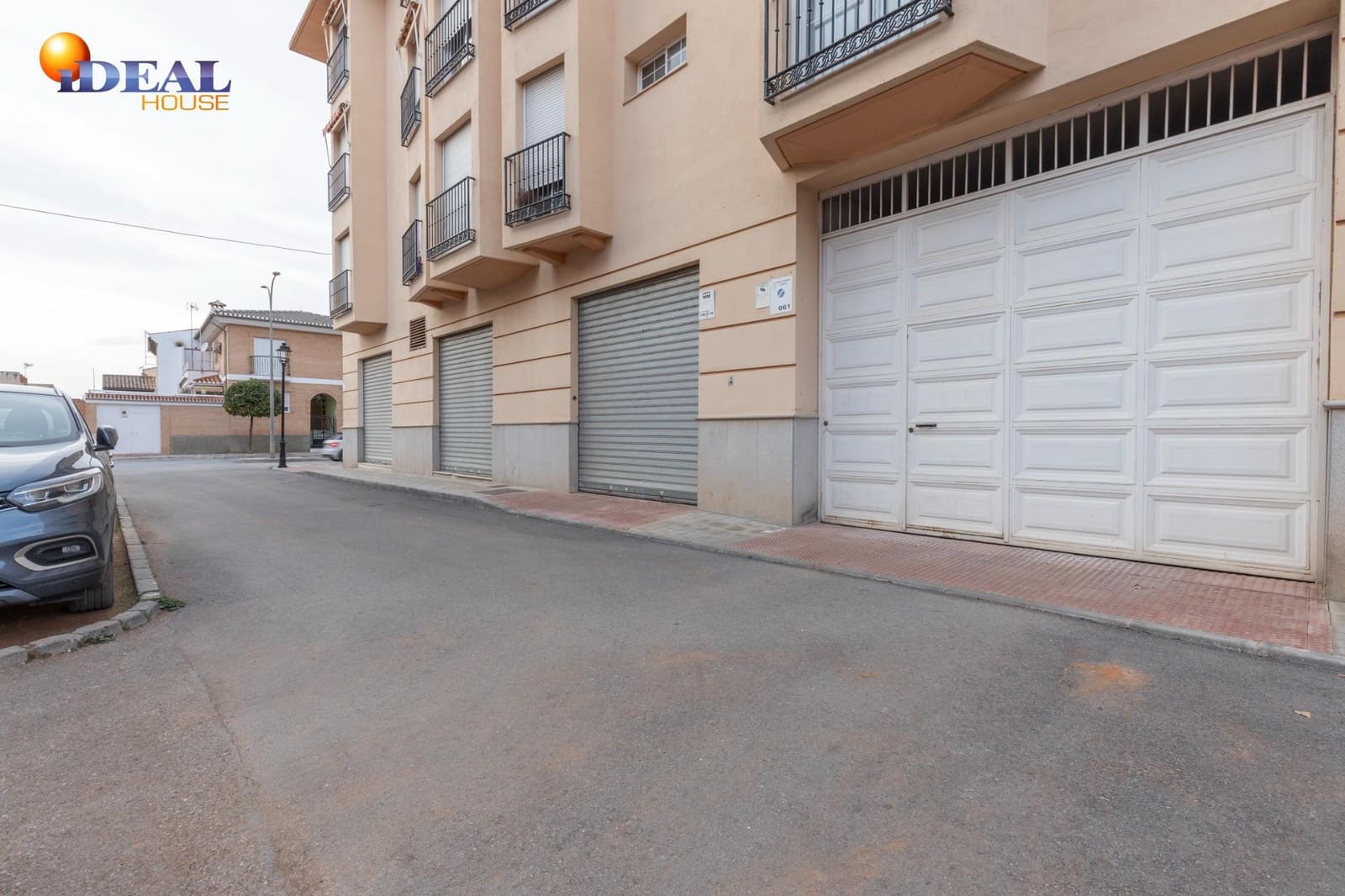 Garage for sale in Santa Fe - € 14,900 (Ref: 9474885)