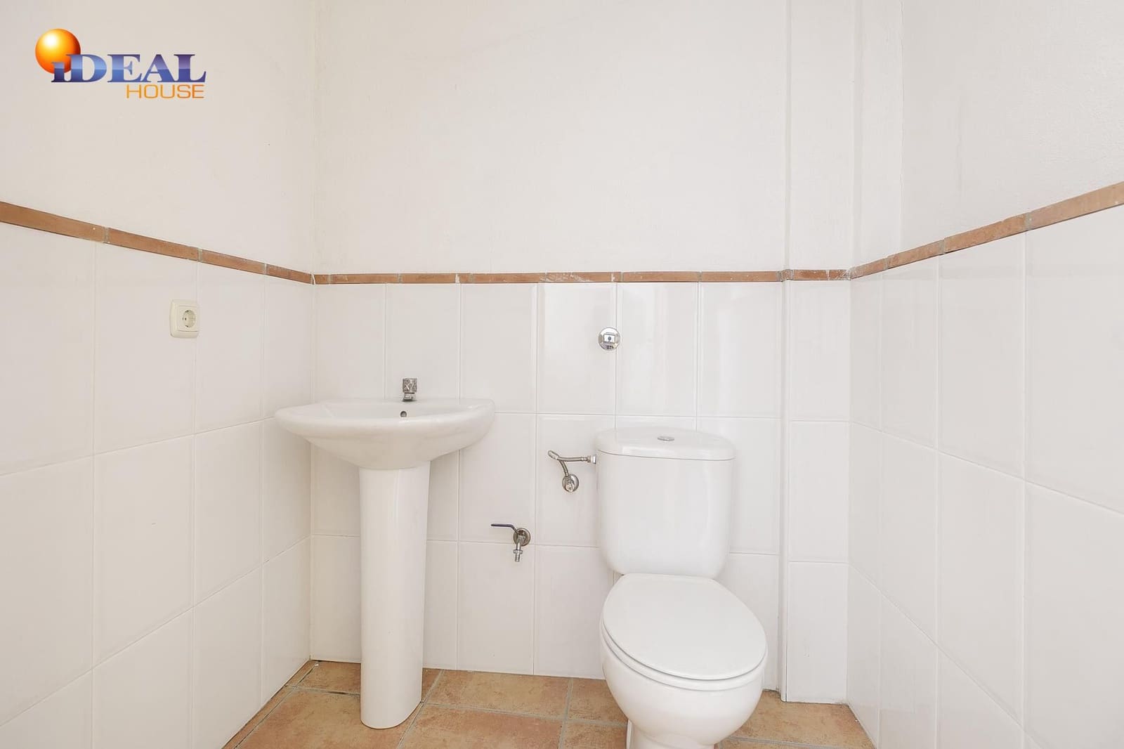 Kommersiell til salgs i Alfacar - € 55 000 (Ref: 9474886)