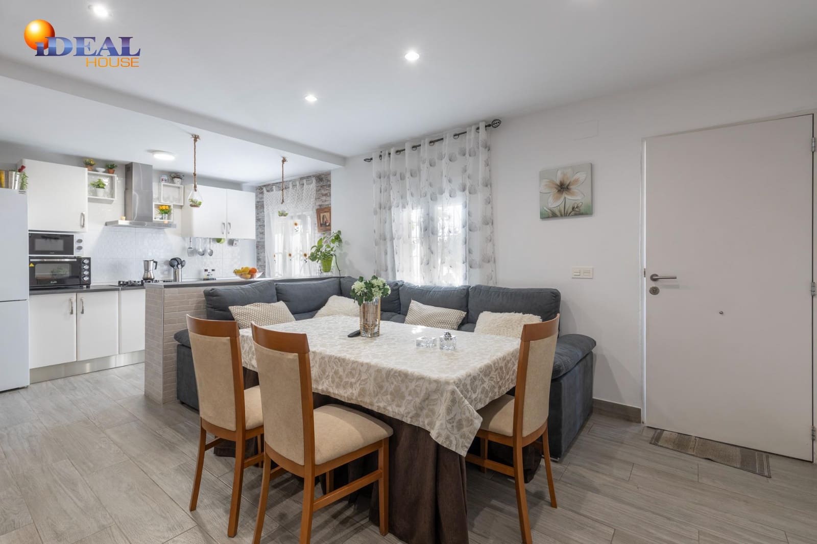 3 soverom Finca/Herregård til salgs i Santa Fe med svømmebasseng garasje - € 199 000 (Ref: 9474888)