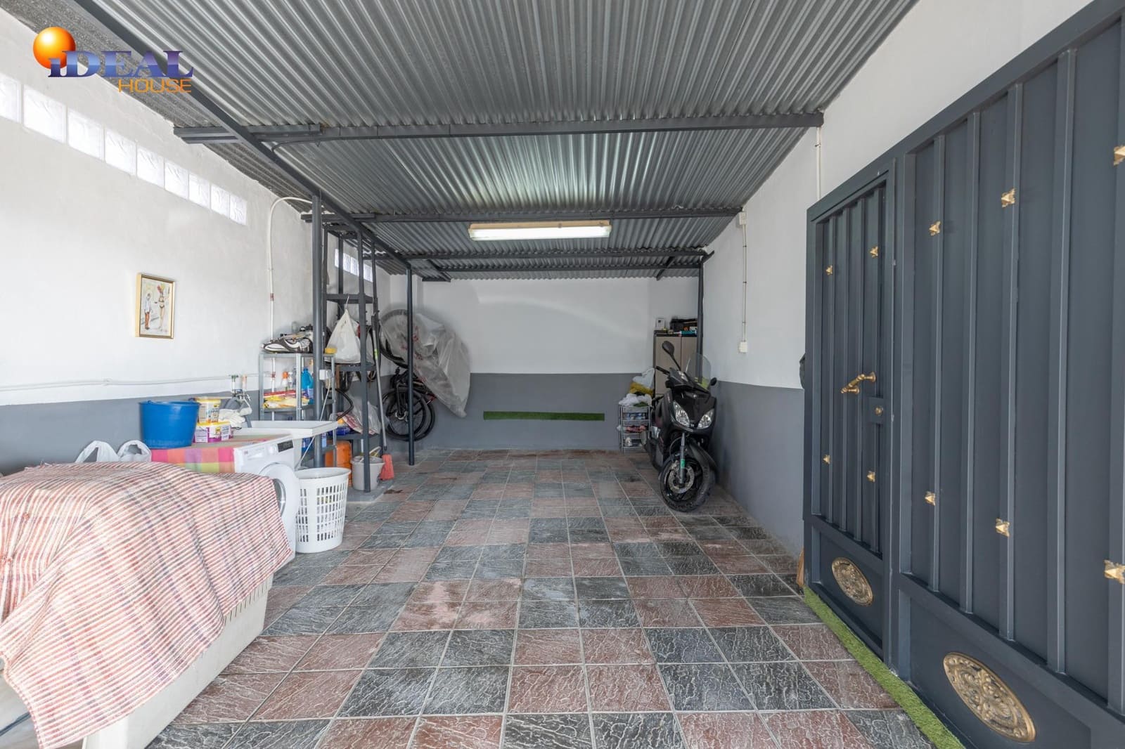 3 soverom Finca/Herregård til salgs i Santa Fe med svømmebasseng garasje - € 199 000 (Ref: 9474888)