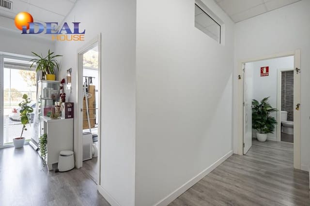 5 Zimmer Gewerbe zu verkaufen in Zaidin, Granada Stadt - 250.000 € (Ref: 9474889)