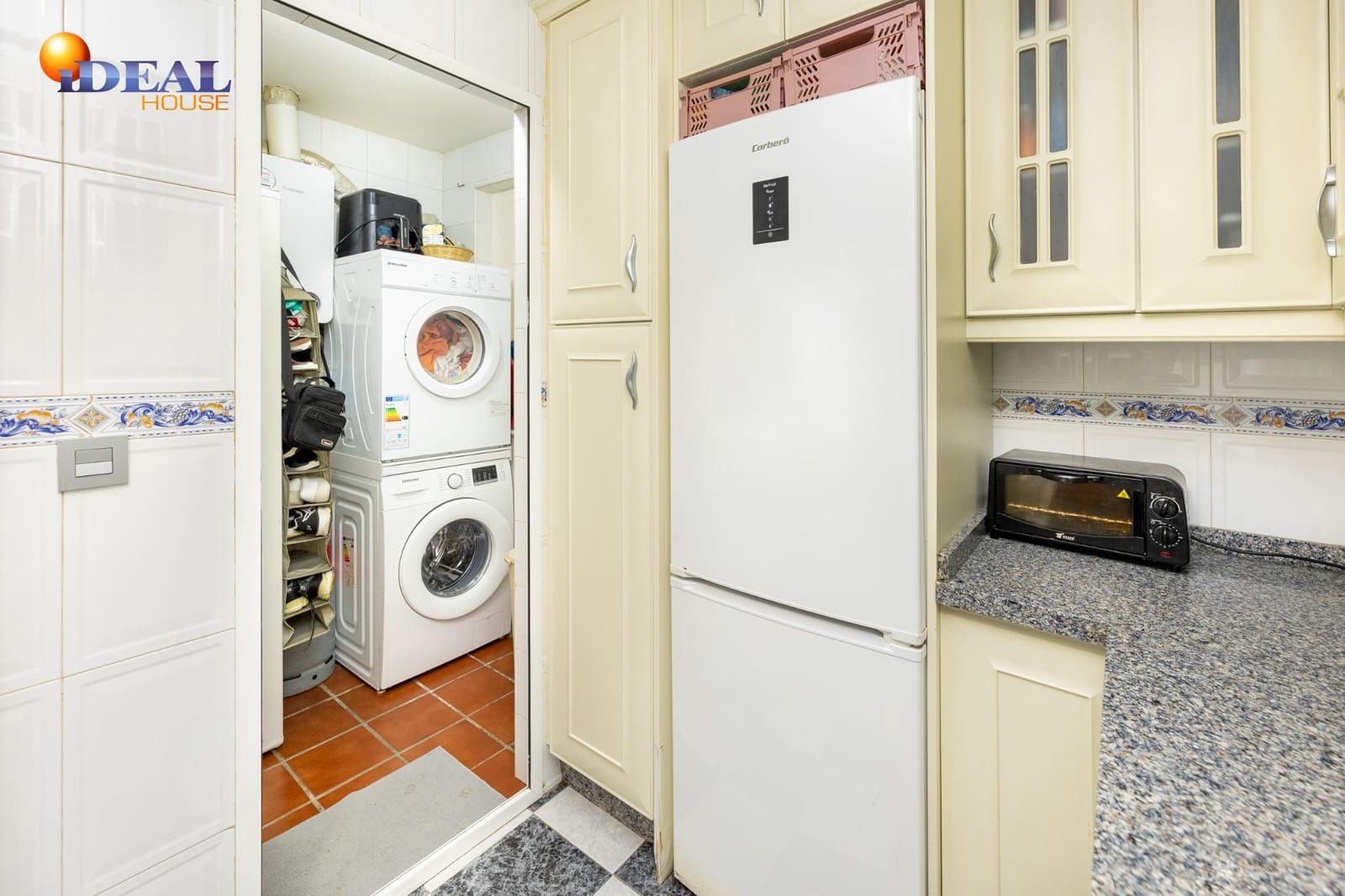 3 bedroom Flat for sale in Armilla - € 169,900 (Ref: 9481171)