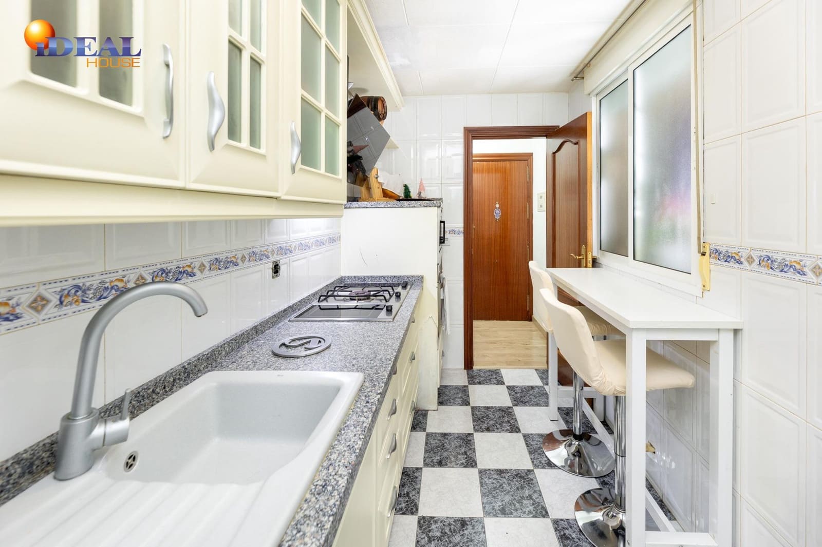 3 bedroom Flat for sale in Armilla - € 169,900 (Ref: 9481171)