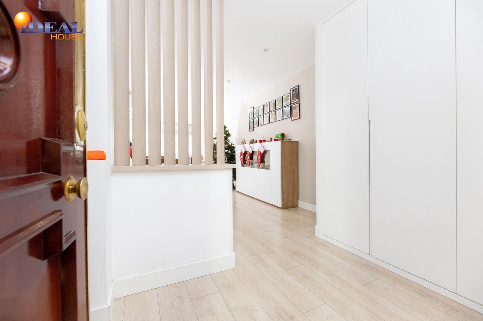 4 bedroom Flat for sale in Granada city - € 375,000 (Ref: 9488333)