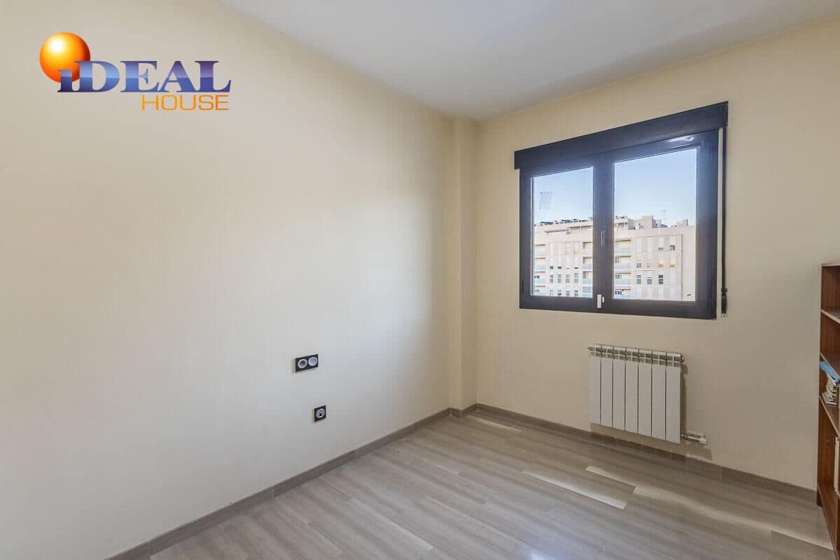 2 quarto Apartamento para venda em Granada cidade com piscina - 320 000 € (Ref: 9488335)