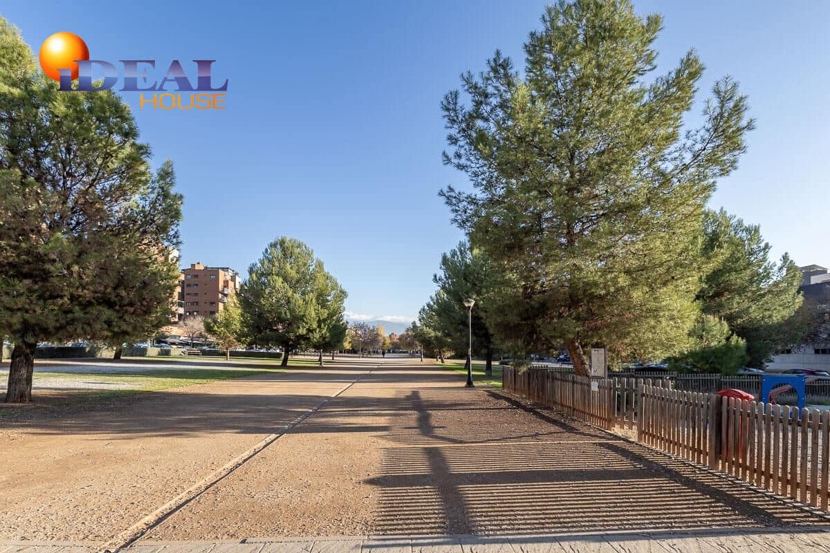 2 quarto Apartamento para venda em Granada cidade com piscina - 320 000 € (Ref: 9488335)