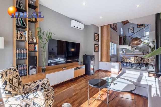 5 bedroom Villa for sale in Gójar with pool garage - € 690,000 (Ref: 9488336)