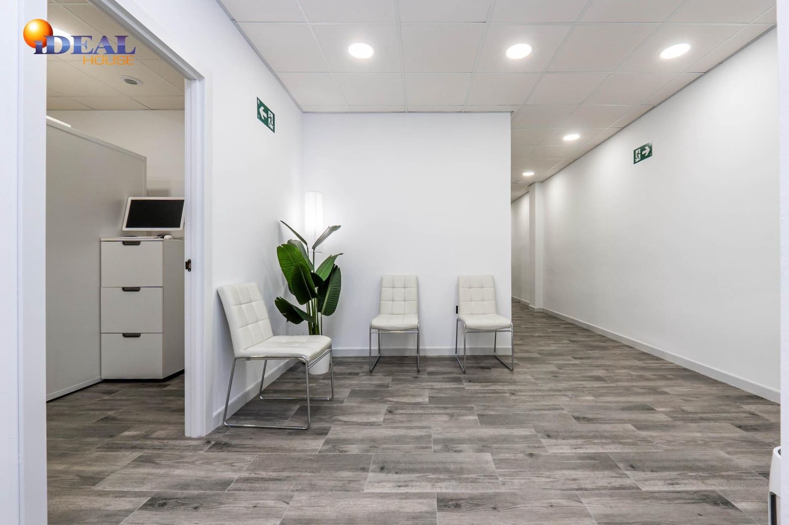 9 slaapkamer Commercieel te koop in Padul - € 224.900 (Ref: 9491283)