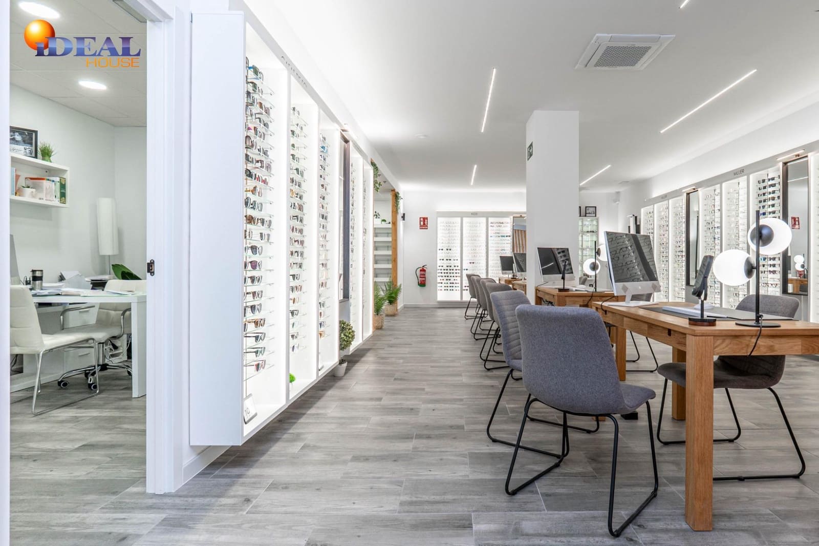 9 slaapkamer Commercieel te koop in Padul - € 224.900 (Ref: 9491283)