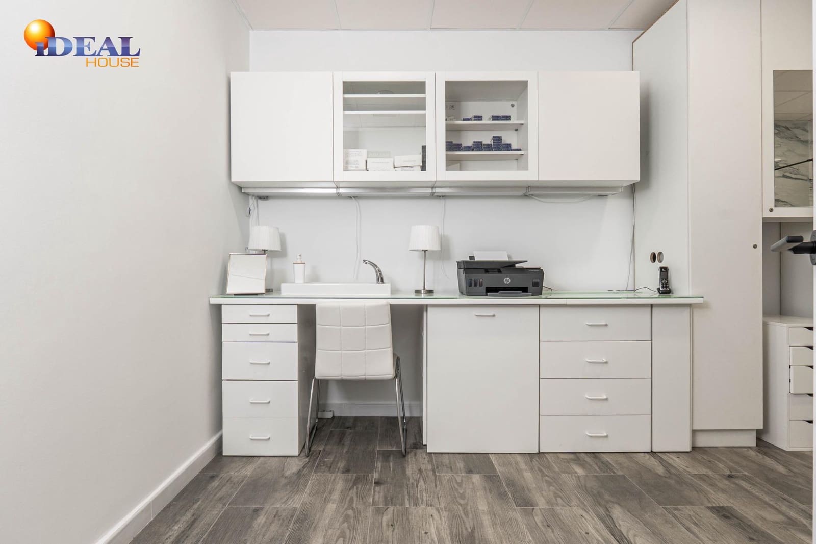 9 slaapkamer Commercieel te koop in Padul - € 224.900 (Ref: 9491283)