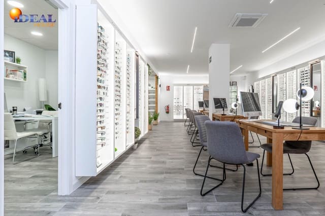 9 slaapkamer Commercieel te koop in Padul - € 224.900 (Ref: 9491283)