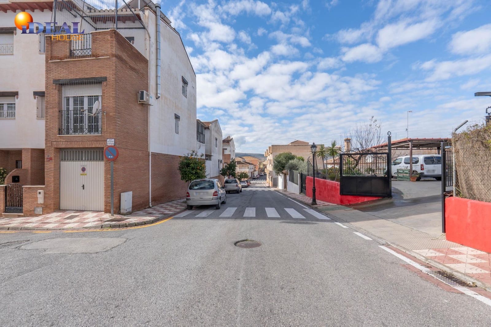 9 slaapkamer Commercieel te koop in Padul - € 224.900 (Ref: 9491283)