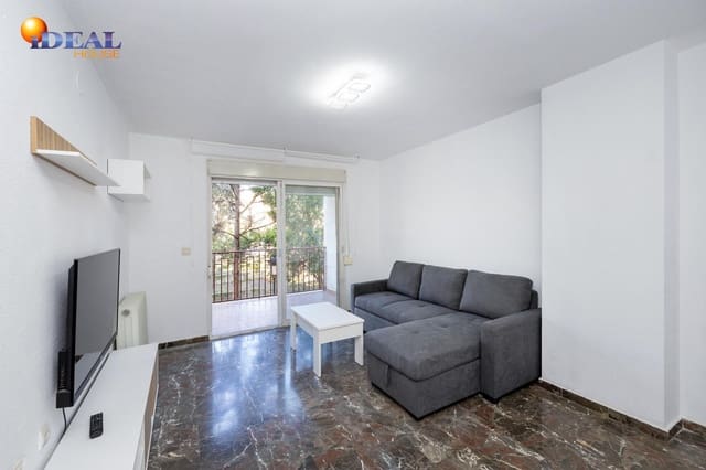 Piso de 4 habitaciones en Granada ciudad en venta con garaje - 319.000 € (Ref: 9491284)