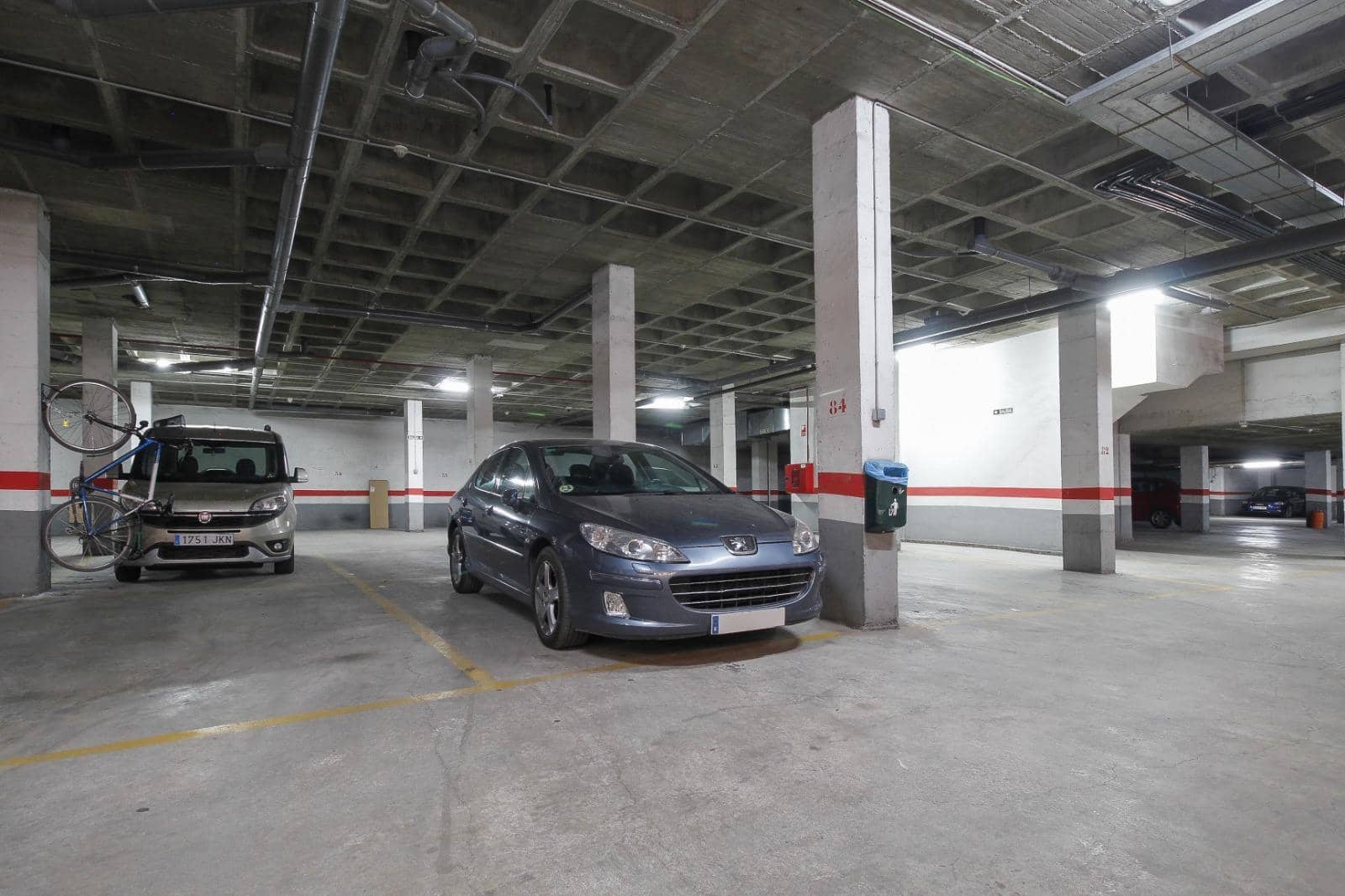 2 makuuhuone Asunto myytävänä paikassa Albolote mukana 
autotalli - 169 000 € (Ref: 9491285)