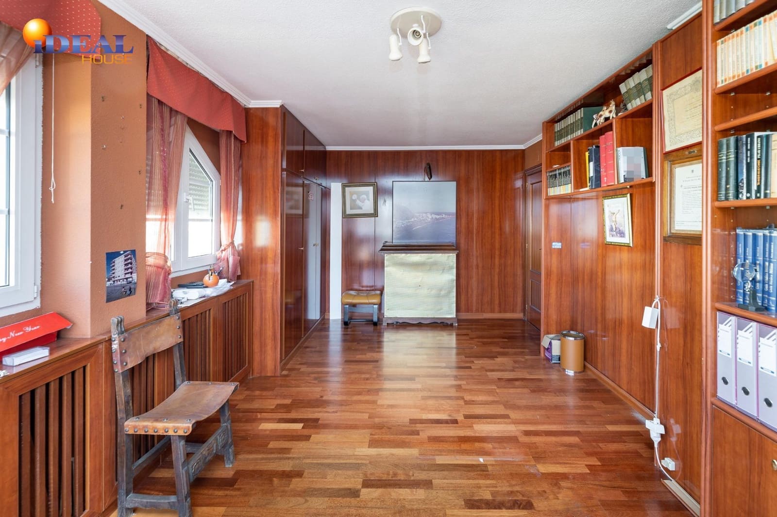 5 bedroom Villa for sale in Albolote with pool garage - € 329,000 (Ref: 9494542)