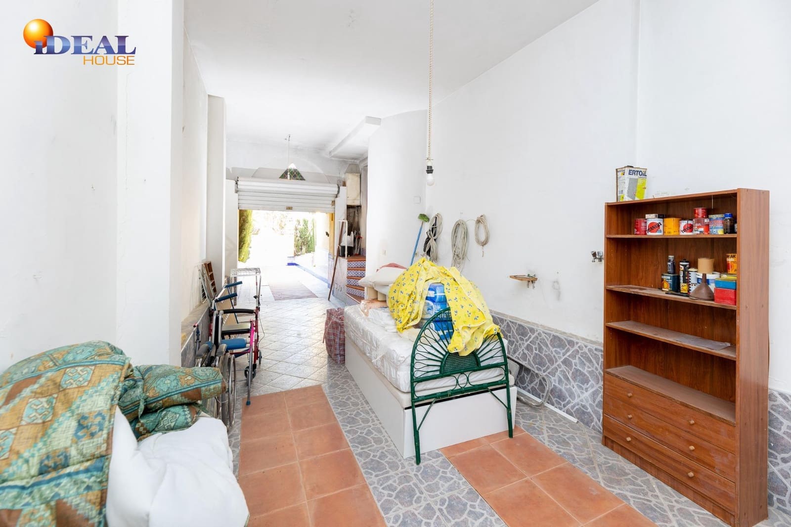 5 bedroom Villa for sale in Albolote with pool garage - € 329,000 (Ref: 9494542)