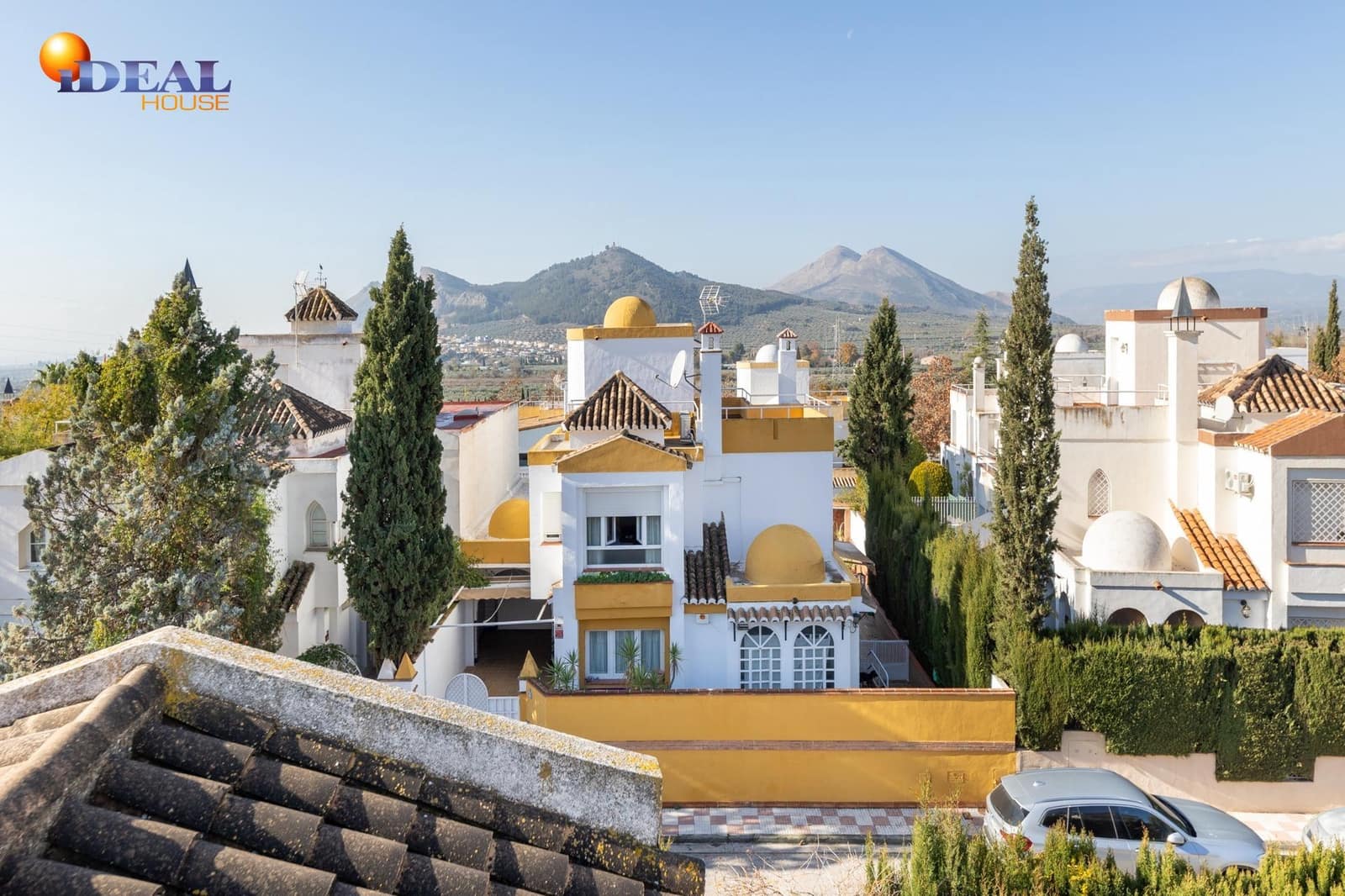 5 bedroom Villa for sale in Albolote with pool garage - € 329,000 (Ref: 9494542)