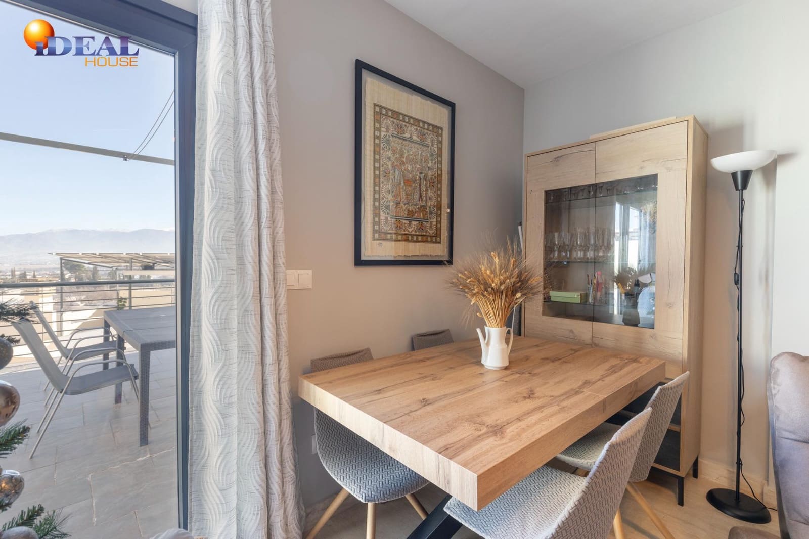 4 soveværelse Rækkehus til salg i Las Gabias med swimmingpool garage - € 299.000 (Ref: 9494543)