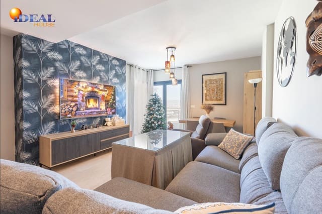 4 makuuhuone Rivitalo myytävänä paikassa Las Gabias mukana uima-altaan 
autotalli - 299 000 € (Ref: 9494543)