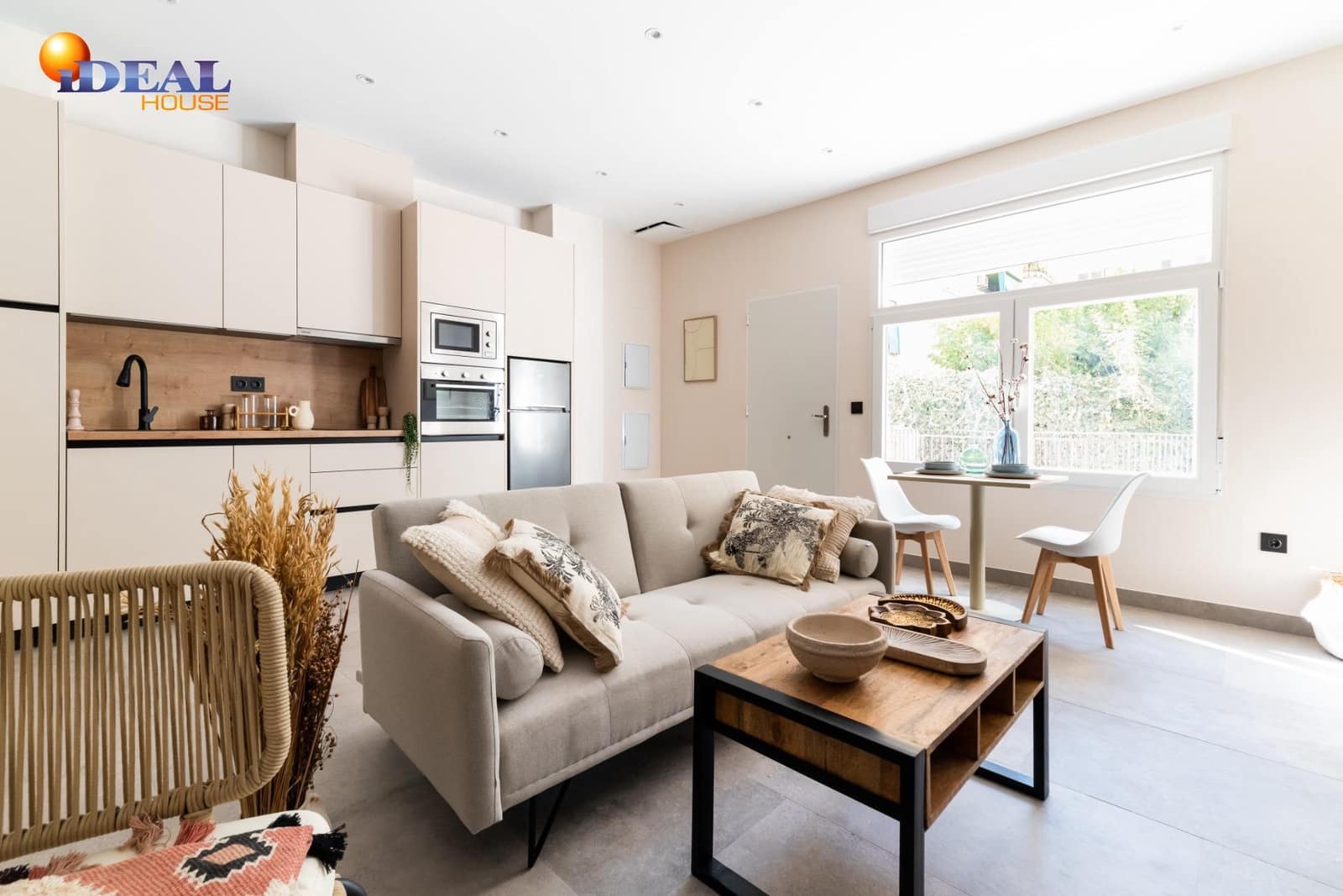 Loft de 1 habitación en Granada ciudad en venta - 145.000 € (Ref: 9494544)