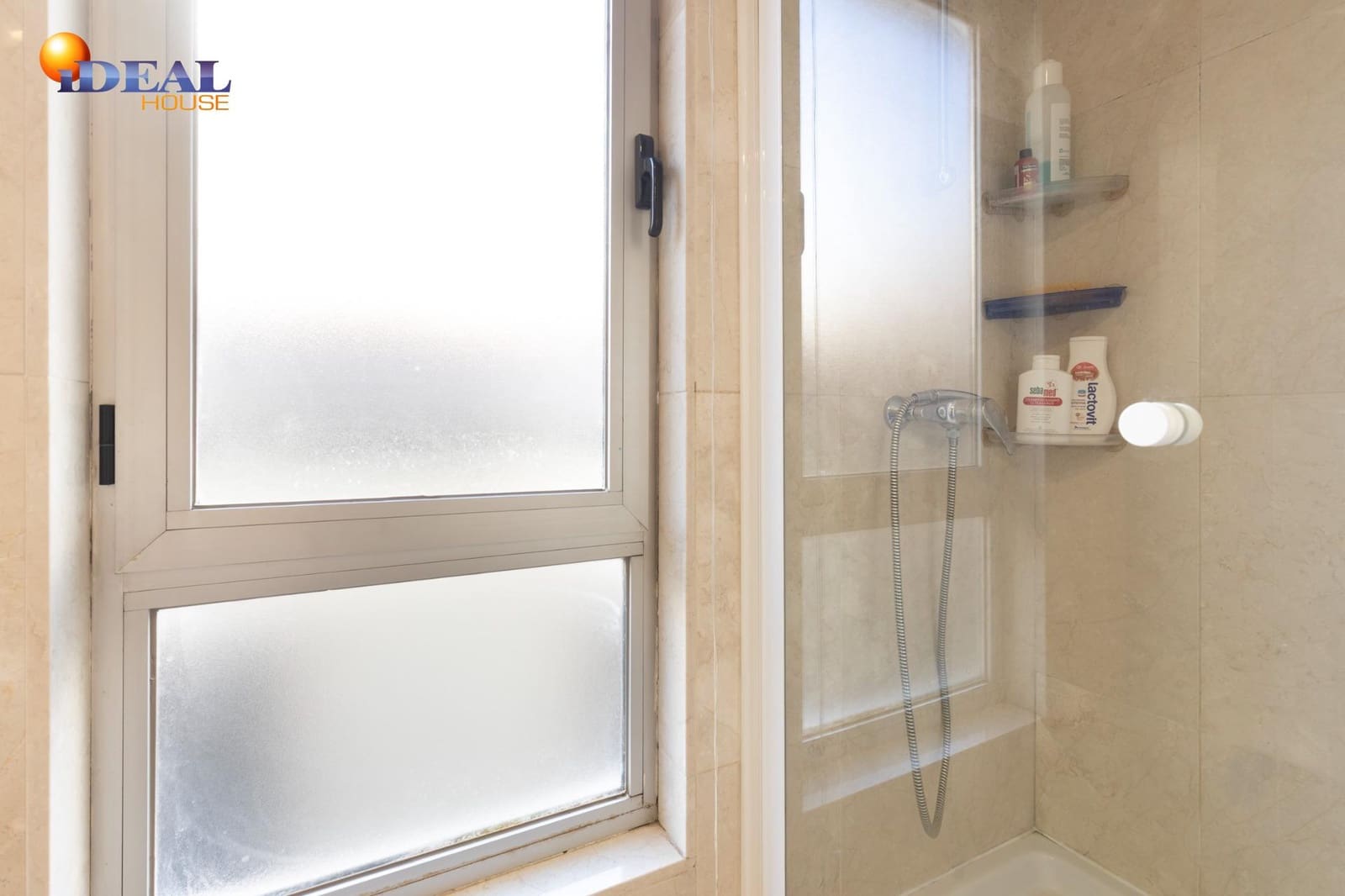 3 soveværelse Lejlighed til salg i Granada by - € 420.000 (Ref: 9494545)