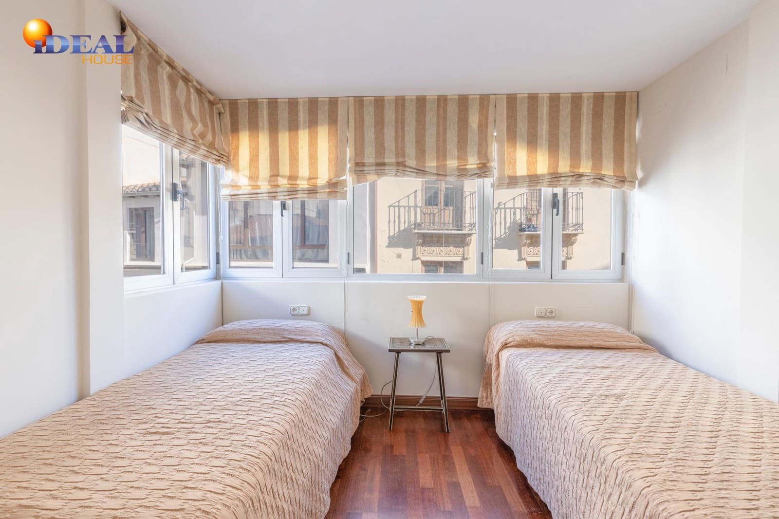 3 soveværelse Lejlighed til salg i Granada by - € 420.000 (Ref: 9494545)