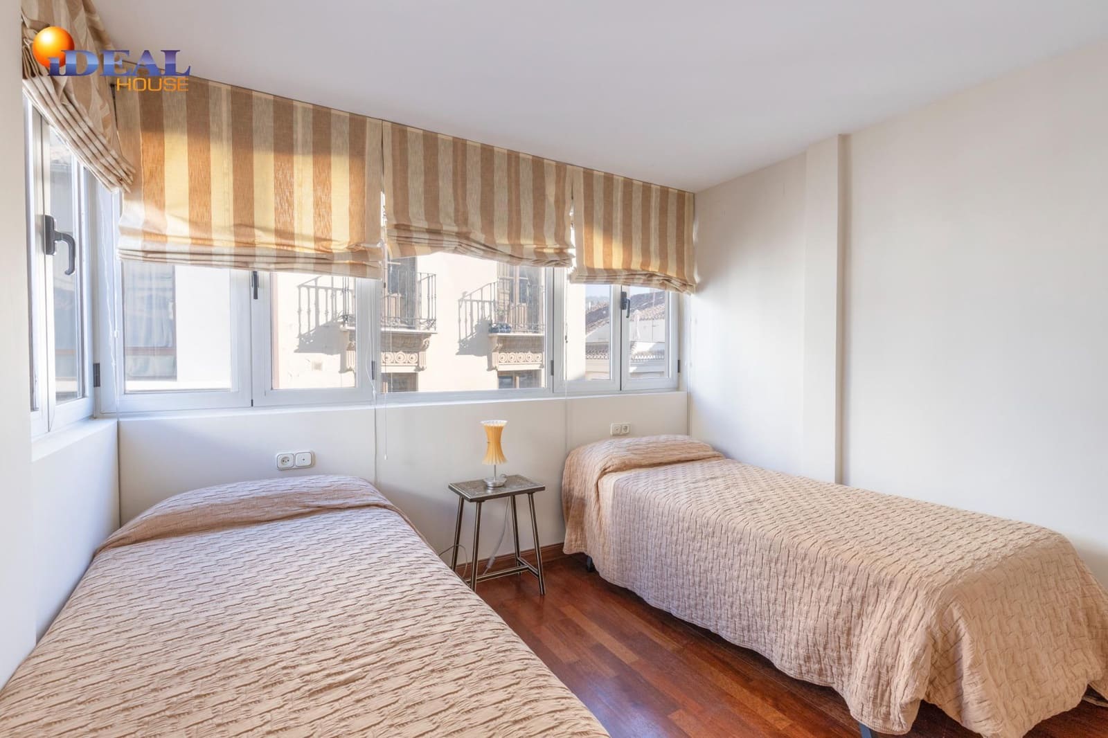 3 soveværelse Lejlighed til salg i Granada by - € 420.000 (Ref: 9494545)