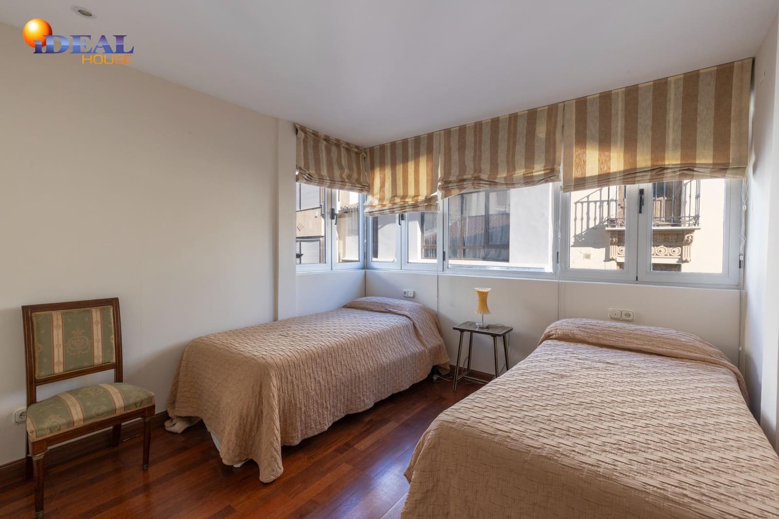 3 soveværelse Lejlighed til salg i Granada by - € 420.000 (Ref: 9494545)