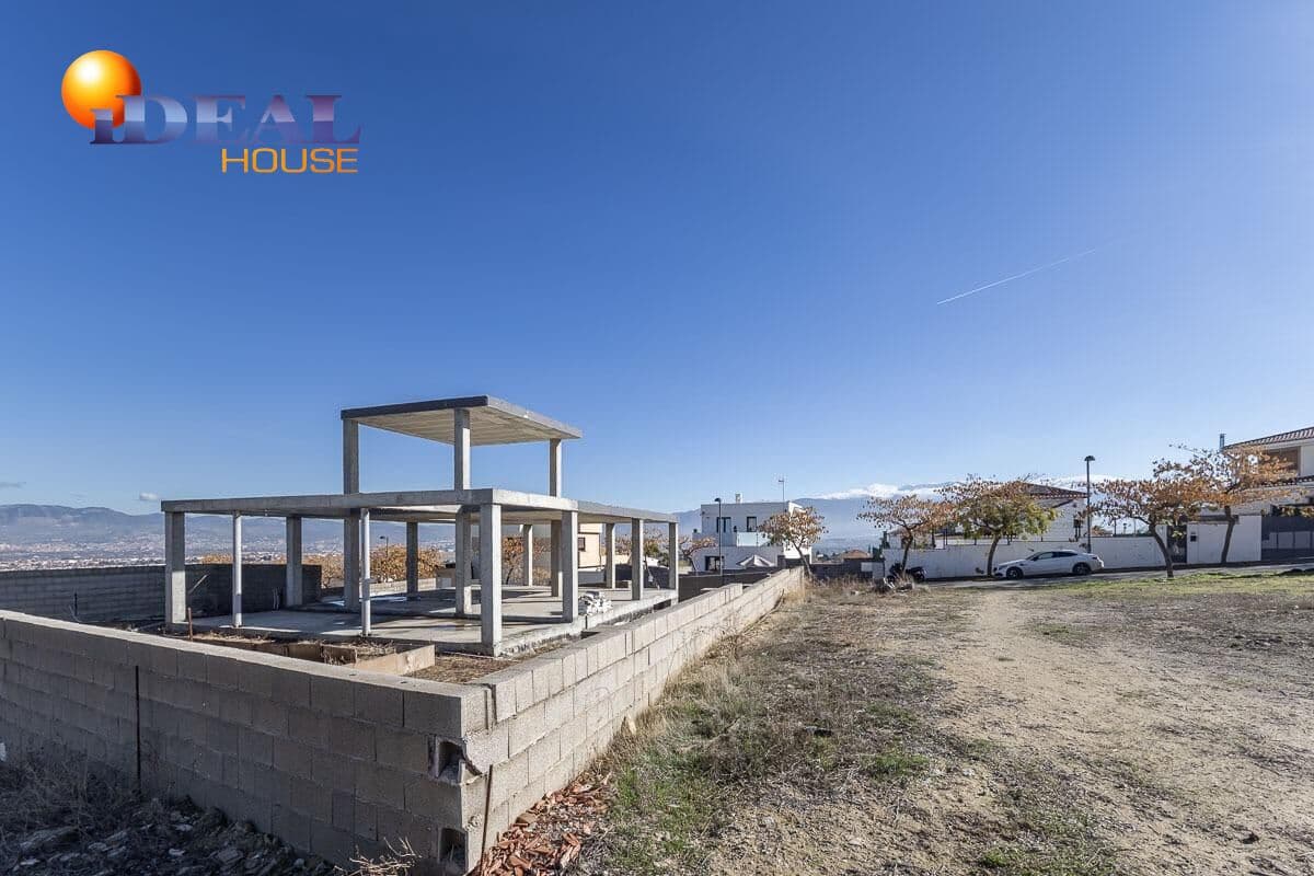 3 makuuhuone Huvila myytävänä paikassa Las Gabias mukana uima-altaan 
autotalli - 265 000 € (Ref: 9494546)