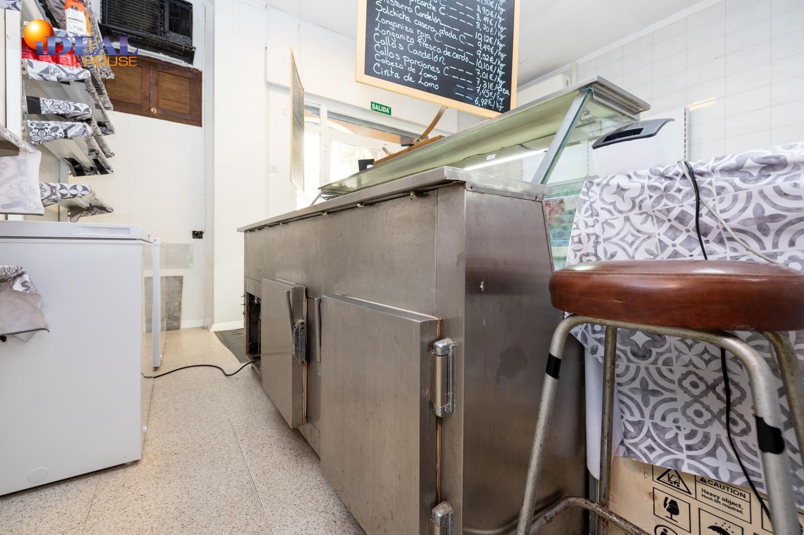 Commercial for sale in Motril - € 55,000 (Ref: 9494548)